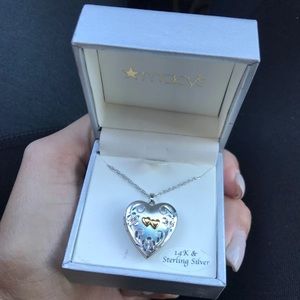 Heart locket